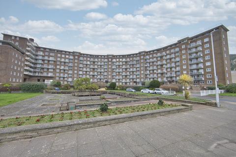 3 bedroom flat for sale, The Gateway, Dover, Kent, CT16