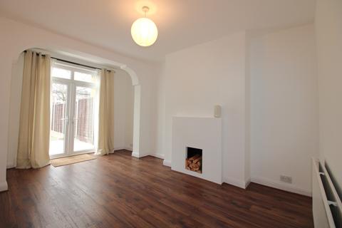 3 bedroom terraced house to rent, Myra Street, London SE2
