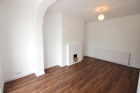 3 bedroom terraced house to rent, Myra Street, London SE2