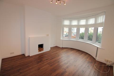 3 bedroom terraced house to rent, Myra Street, London SE2