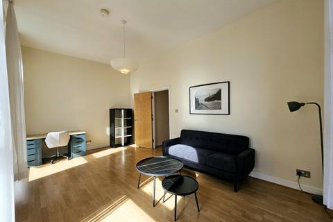 1 bedroom apartment for sale, Wellington Street, Leeds LS1