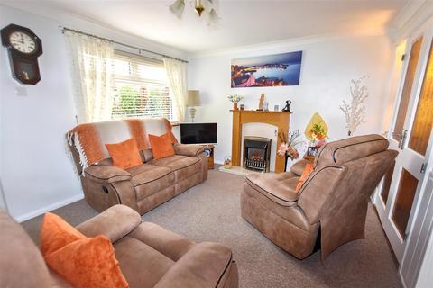 2 bedroom end of terrace house for sale, Euny Close, Trevingey, Redruth