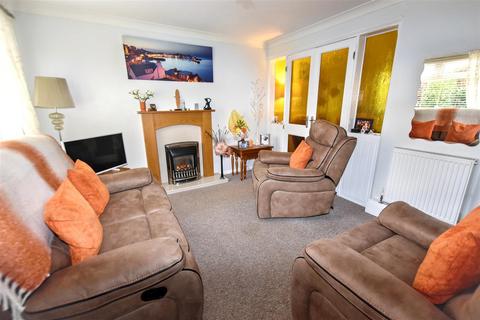 2 bedroom end of terrace house for sale, Euny Close, Trevingey, Redruth