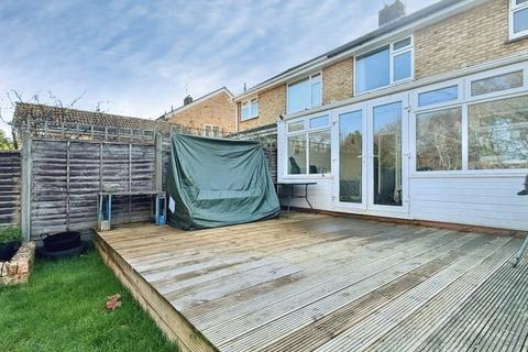 3 bedroom semi-detached house for sale, Chichester Close, Ashford