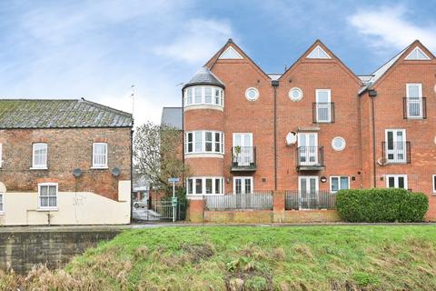 Albion Wharf, Spalding PE11