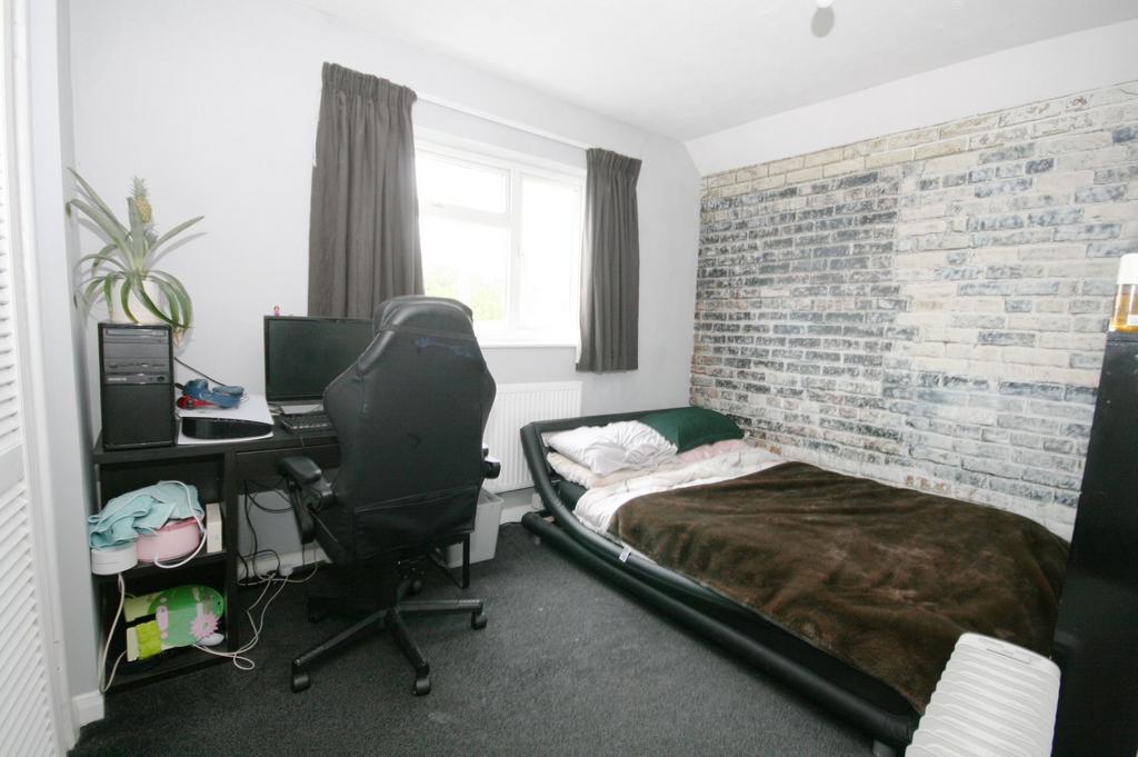 Photograph 8
