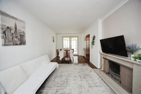 undefined, Yew Street, Houghton Regis, Dunstable