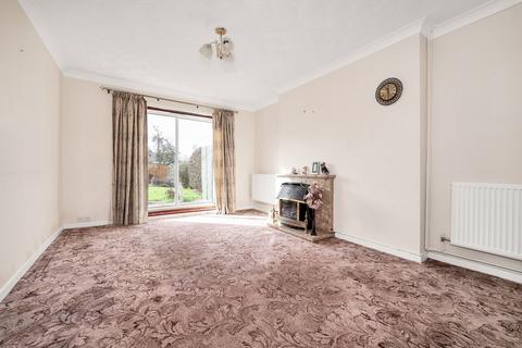 3 bedroom semi-detached house for sale, London Lane, St. Neots PE19