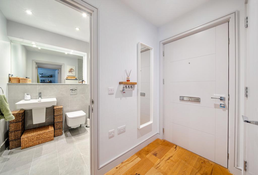 1417347-1-699d906...