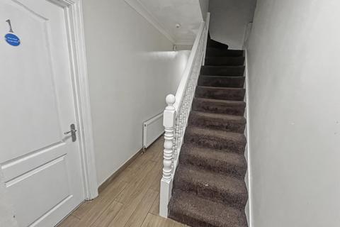 undefined, Northern Road, Slough SL2