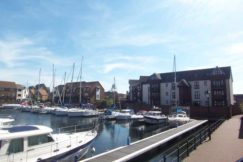 3 bedroom flat to rent, Antigua Close, Sovereign Harbour South, BN23