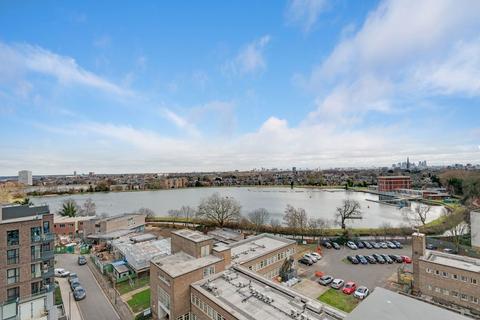 2 bedroom flat to rent, Coster Avenue, London N4