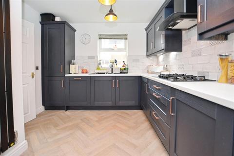 undefined, Laurel Way, Scunthorpe