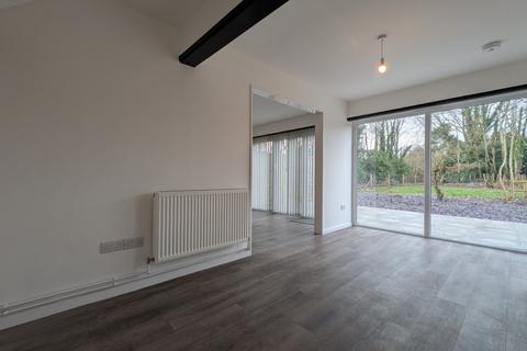 3 bedroom detached house to rent, St. Georges Road, Sandwich, Kent, CT13