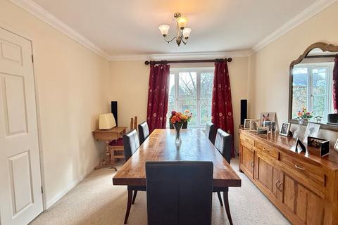 3 bedroom detached house for sale, Elmfield Lane, Calshot, SO45