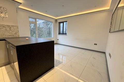 1 bedroom flat for sale, PARK CLOSE, NORTH FINCHLEY, N12
