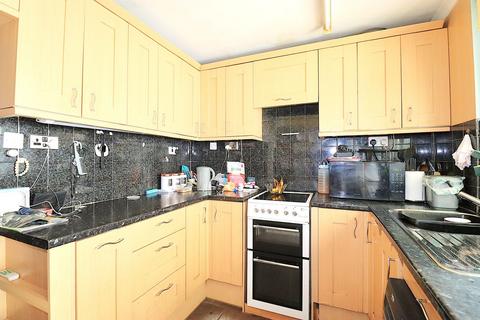 3 bedroom terraced house for sale, Rother Road, Farnborough GU14