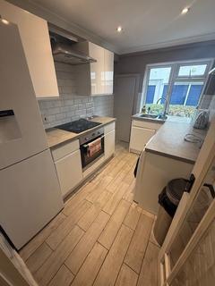 2 bedroom flat to rent, Bourne Avenue, Bournemouth, BH2
