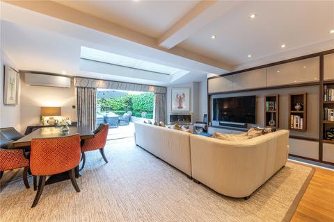 3 bedroom terraced house for sale, Pembroke Gardens, London, W8