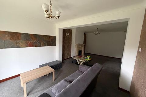 4 bedroom semi-detached house to rent, Withington Road,  Manchester, M21
