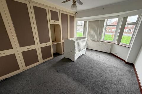 4 bedroom semi-detached house to rent, Withington Road,  Manchester, M21