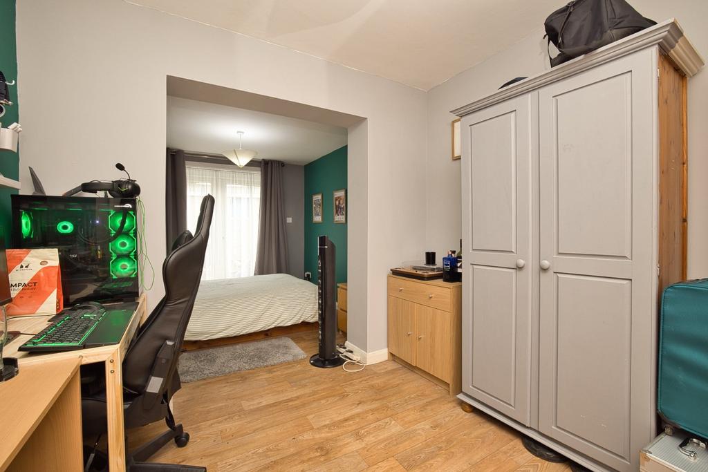 Picture 8