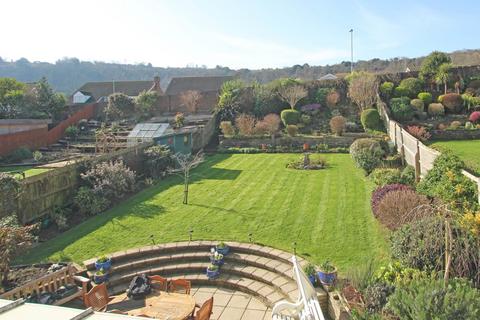 3 bedroom detached house for sale, Lindsay Close, Eastbourne, BN20 8DP