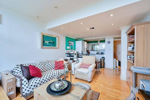 1 bedroom flat for sale, Heathfield Terrace, Chiswick, London, W4