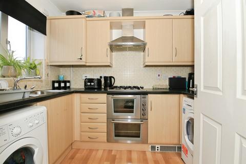 3 bedroom townhouse for sale, Harn Road, Hampton Centre, Peterborough