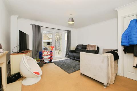 3 bedroom townhouse for sale, Harn Road, Hampton Centre, Peterborough