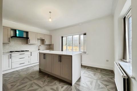 3 bedroom detached house to rent, Handforth Road, Cheshire SK9