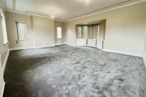 3 bedroom detached house to rent, Handforth Road, Cheshire SK9