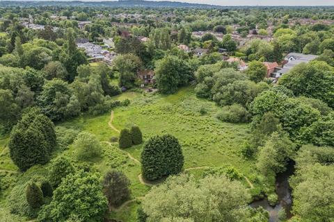 3 bedroom detached house to rent, Handforth Road, Cheshire SK9