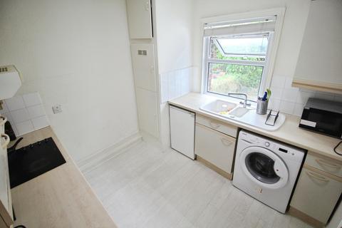 2 bedroom apartment to rent, Manchester Road, Cheshire SK9