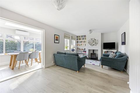 undefined, Kensington Avenue, Gloucestershire GL50