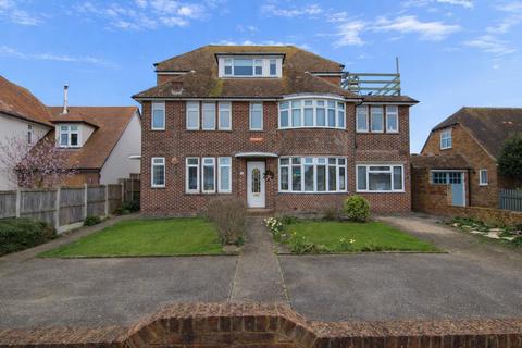 1 bedroom flat for sale, Northumberland Avenue, Margate