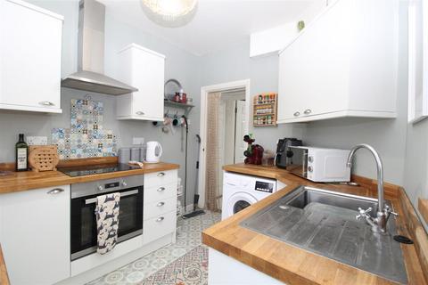 1 bedroom flat for sale, Northumberland Avenue, Margate