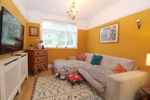 1 bedroom flat for sale, Northumberland Avenue, Margate
