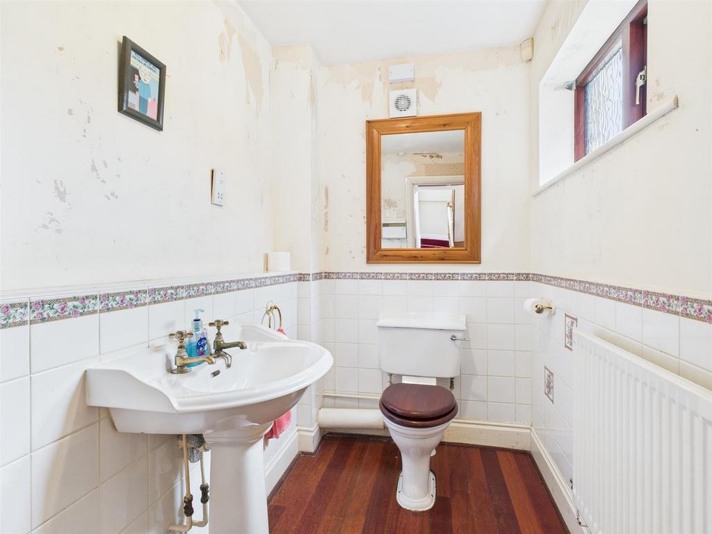 Ground Floor WC