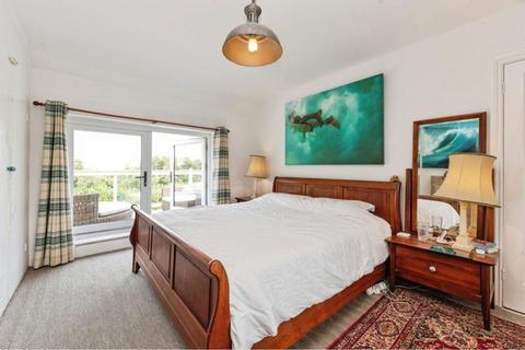 undefined, Ditcham, Petersfield, GU31