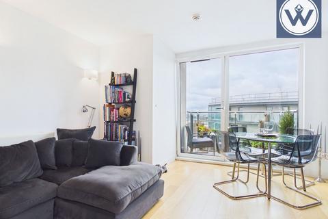 2 bedroom apartment for sale, Navigation Building, Station Approach, Hayes, UB3 4FF