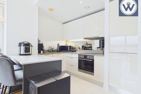 2 bedroom apartment for sale, Navigation Building, Station Approach, Hayes, UB3 4FF