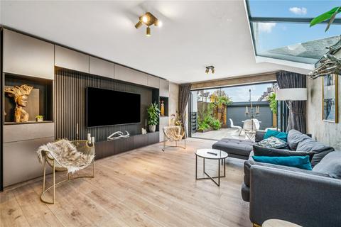 4 bedroom terraced house for sale, St. Cyprians Street, SW17