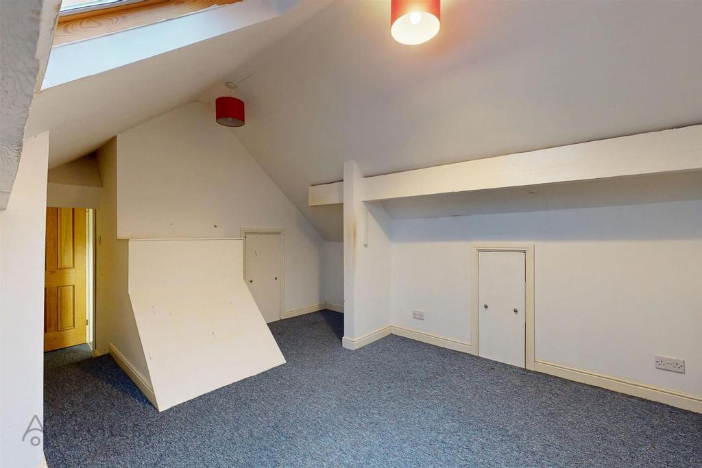 28 Barncliffe Crescent(Interior)-23.jpg