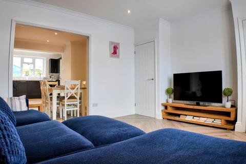3 bedroom semi-detached house for sale, Albany Road, Newport
