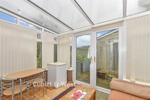 undefined, Broadhill Close, Heathfield TN21