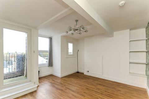2 bedroom flat for sale, Sea Road, Bexhill-On-Sea