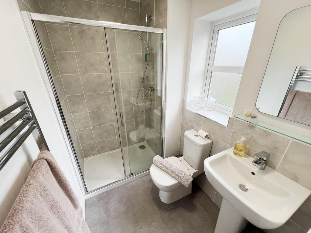Ensuite