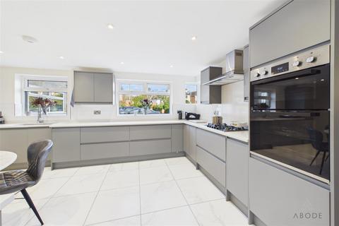 5 bedroom detached house for sale, Ashby Road East, Burton upon Trent DE15
