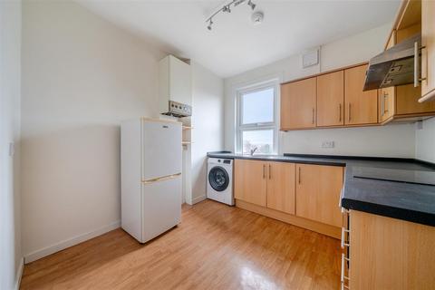 2 bedroom flat for sale, Somerset Road, Bristol